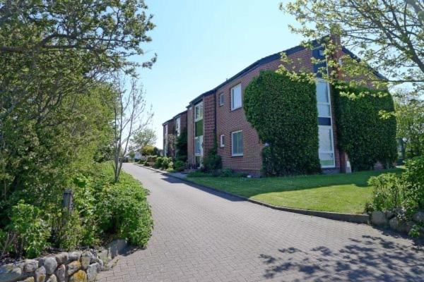 Hus An De Marsch Villa Midlum  Exterior photo